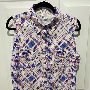 Lularoe Roxanne top. New with tags.